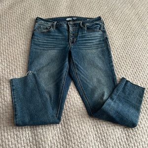 Women’s Old Navy jeans size 6.